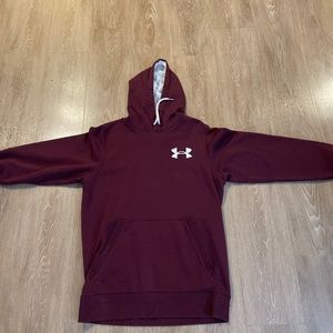 Under Armour Sweatshirt